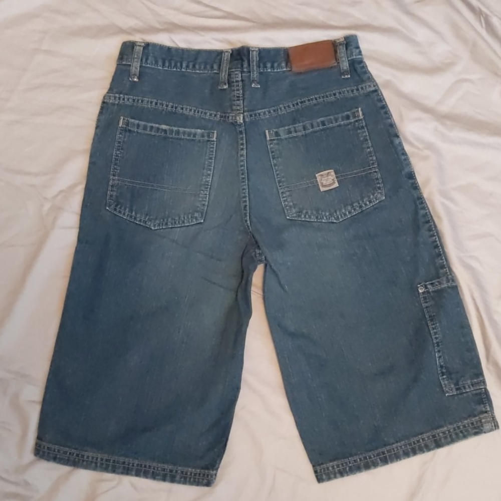 Boys Calvin Klein Denim Shorts Size 18 - Picture 3 of 6